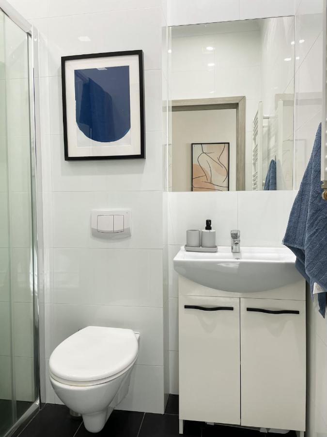 Apartamenty Wyspa Solna By Vacation Rental - Basen, Sauna, Jacuzzi, Silownia W Cenie Колобжег Екстериор снимка